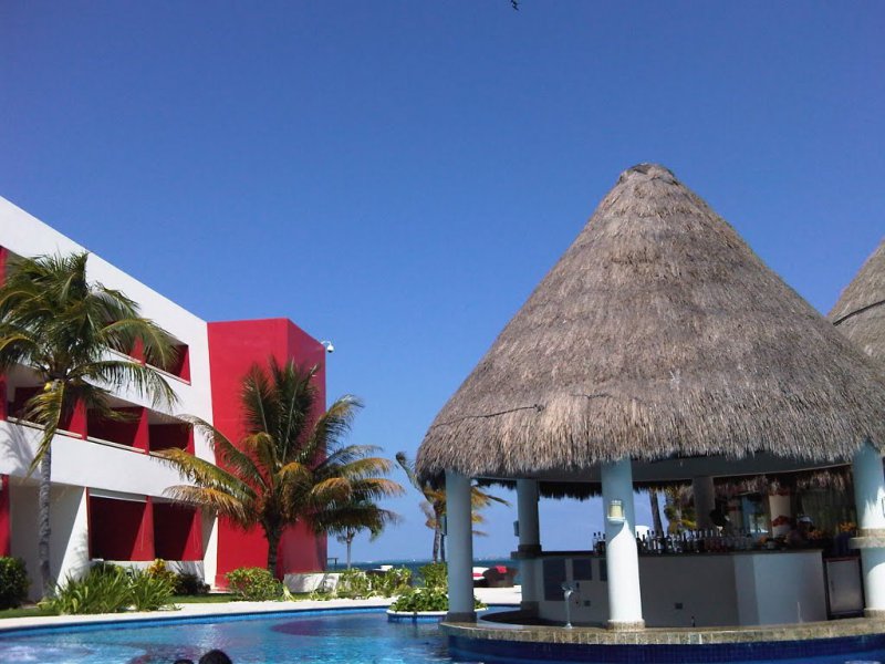 9 Places Where You Can Swim With Dolphins Hot Deals. Are available now for an all-inclusive vacation to Mexico, Costa Rica, the Bahamas, Jamaica, Punta Cana, or any other Caribbean destination from Apple Vacations America's most popular charter vacation company.