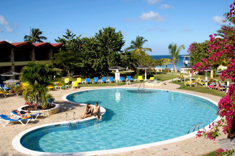 Latest Cruise Deals BEST All Inclusive Vacation Packages! Find the Top 10 Cheap, Family, Adult Only and Romantic Vacations to Jamaica, Mexico, Cuba and Many More Resorts!