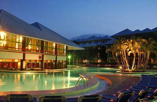 Grand paradise playa dorada beach resort and casino puerto plata