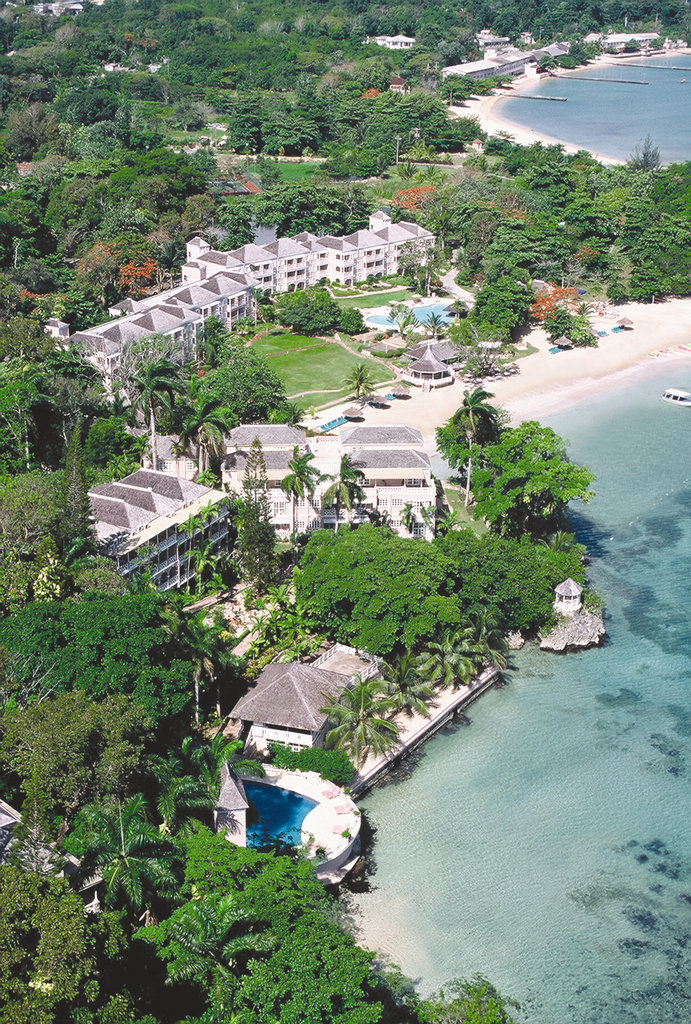 Jamaica Grand Hotel In Ocho Rios Jamaica Grand Hotel In Ocho Rios