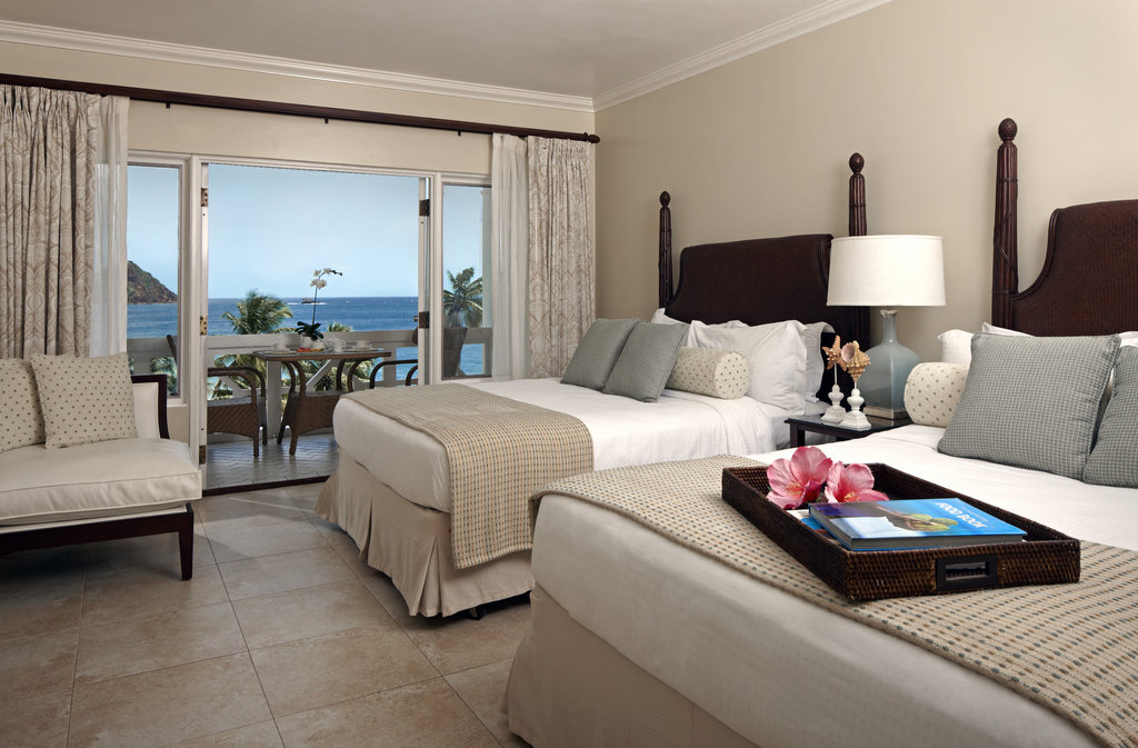 luxury trips for singles over 50