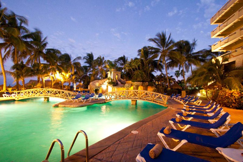 Paradise Village Beach Resort Cheap Vacations Packages Red Tag Vacations