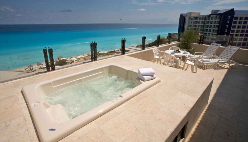 Easy Access Welcome to Cancun Cosmetic Dentistry!