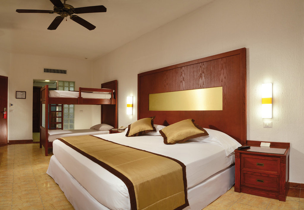 Riu Jalisco Family Room Pictures Riu Jalisco Family Room Pictures