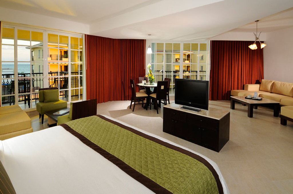 Hotel Marina El Cid Riviera Maya Family Room Hotel Marina El Cid Riviera Maya Family Room