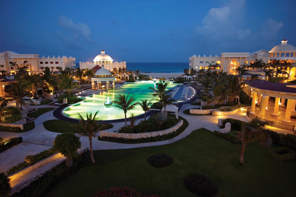 What are some all-inclusive Iberostar resorts?