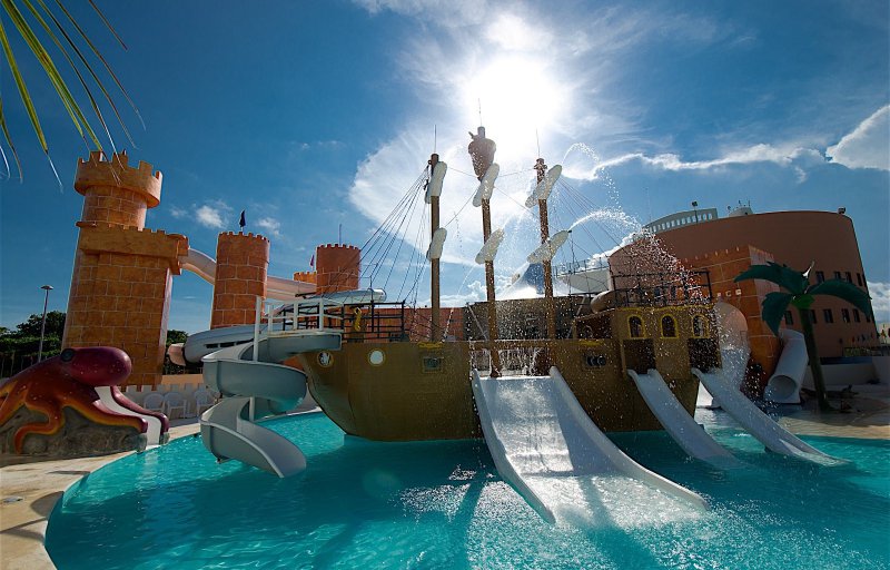 Book Now to Save Big Expedia Add-On Advantage: Book a flight & unlock up to 43% off select hotels. Terms apply. Travel the world better. Flights to Cancun from airlines such as American Airlines, Delta, United, JetBlue, Frontier, and more. Book your flight + hotel to save up to % on your flight.