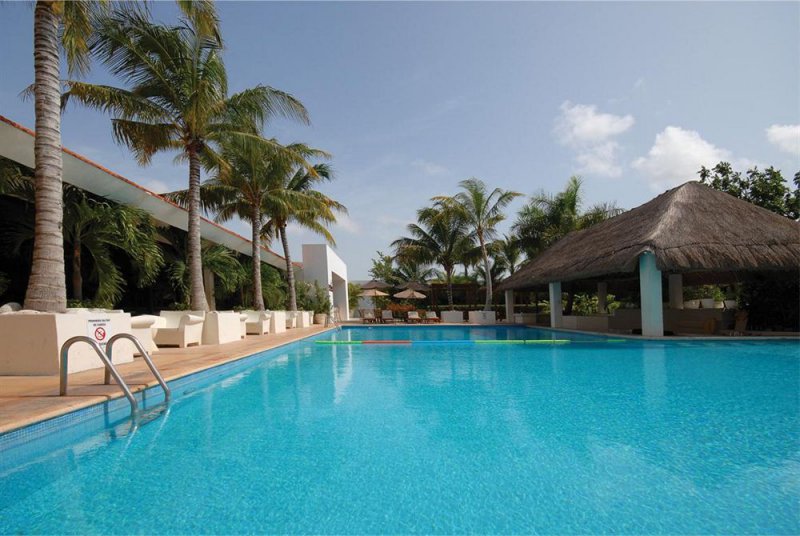 Cheap hotel deals in america