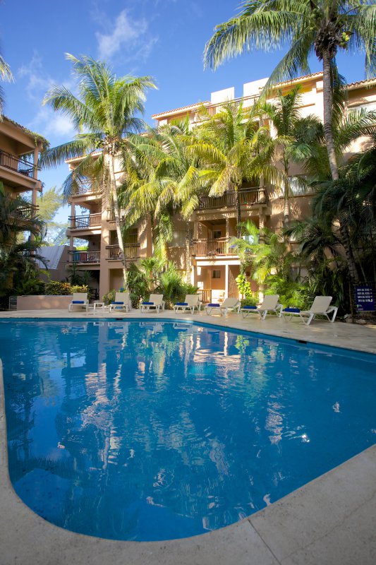 Roulette nina or tukan hotel and beach 3*