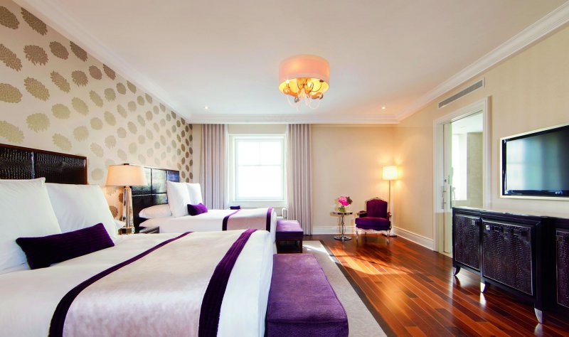 Empire Suites Hotel Montreal Empire Suites Hotel Montreal
