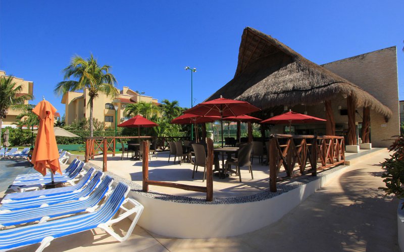 All Ritmo Cancun Resort And Waterpark Vacation Deals