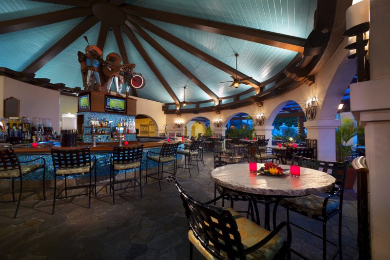 Universal Orlando Resort & Blue Man Group Package Oct 28, · The regular pool area should be open the old hotel part is open the casino is open all of the shopping and outdoor shops are gone they’re building a + hotel in the shape of a guitar scheduled to be completed in