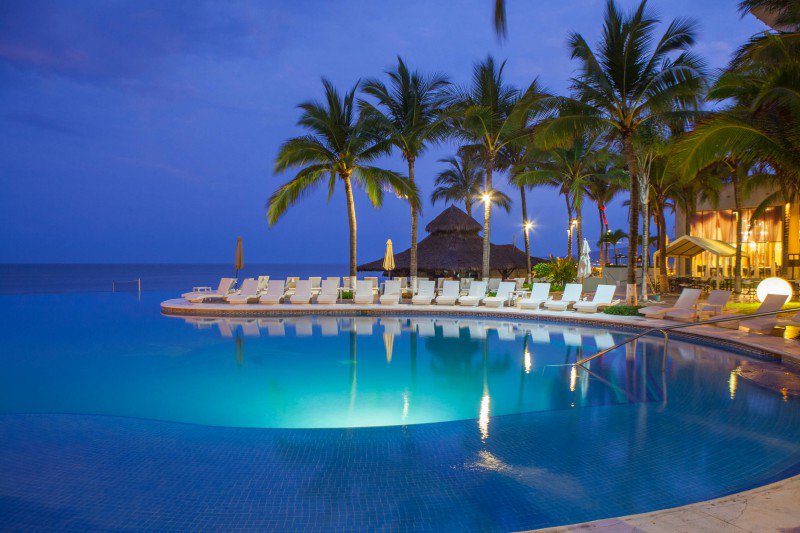 Krystal Grand Nuevo Vallarta Cheap Vacations Packages