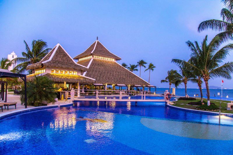 dreams and secrets resorts dreams and secrets resorts