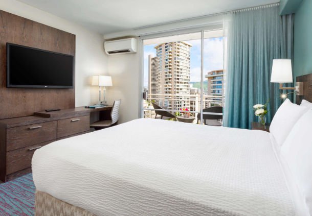 Last minute hotel deals huntington beach ca