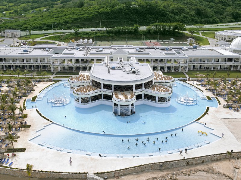 Grand Palladium Lady Hamilton Resort And Spa Cheap Vacations Packages