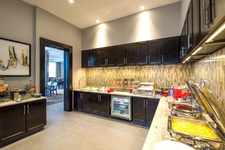 Last minute hotel deals boston airport
